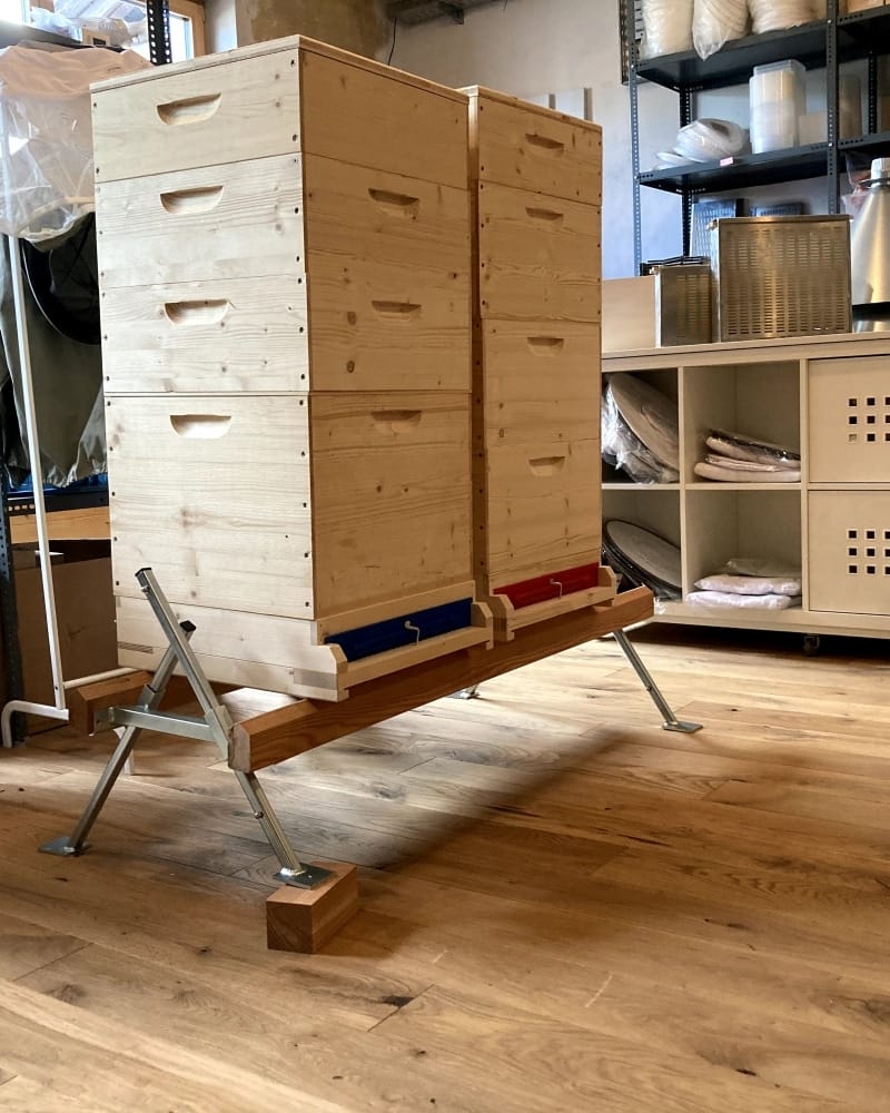 beutenständer1 Beutenständer für Bienenbeuten