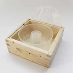 Mini plus futterzarge Mini plus Holz Futterzarge - ohne Futtertasse – Bild 1