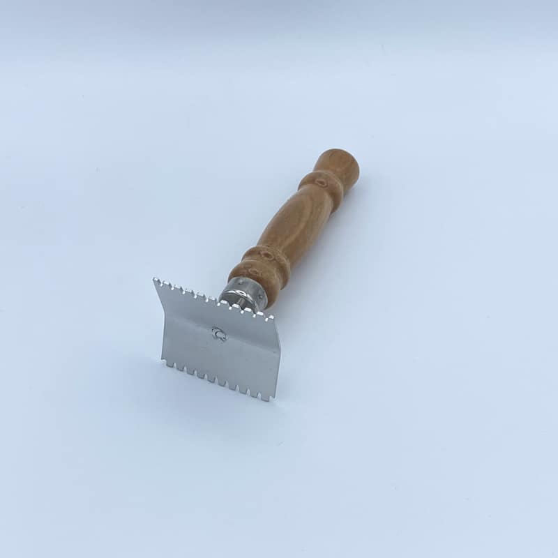 Reinigungskratzer Edelstahl für Absperrgitter – Bild 1