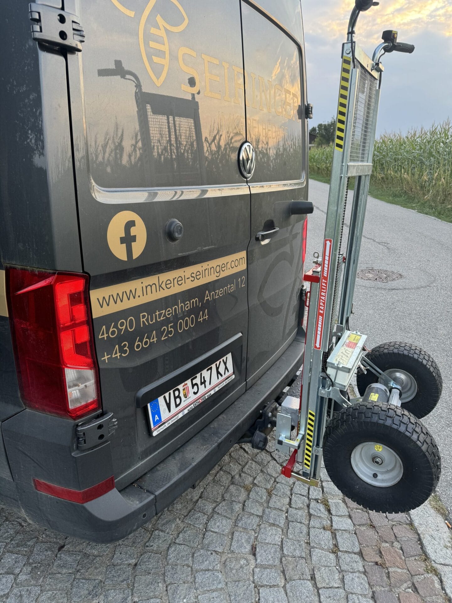 Kaptarlift Transporthilfe für Anhängerkupplung